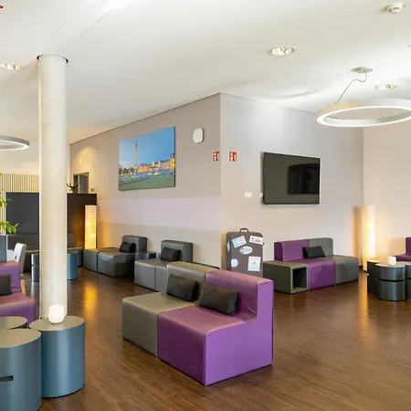 Messe & Airport Hotel Stuttgart-2